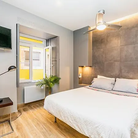 Апартаменты Typical Mouraria By Hosty Лиссабон